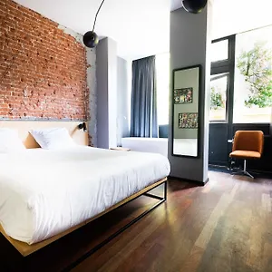 3* Hotel The Arcade