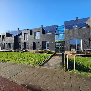  Apartment Greenstay